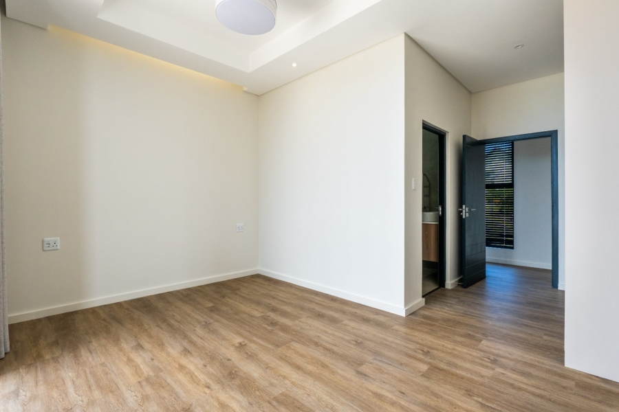 To Let 3 Bedroom Property for Rent in Linkside Western Cape